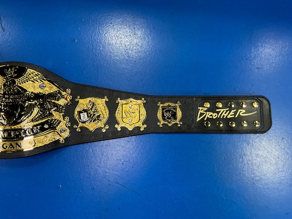 Hulk Hogan Undisputed World Heavyweight Championship Belt Replica Autographed