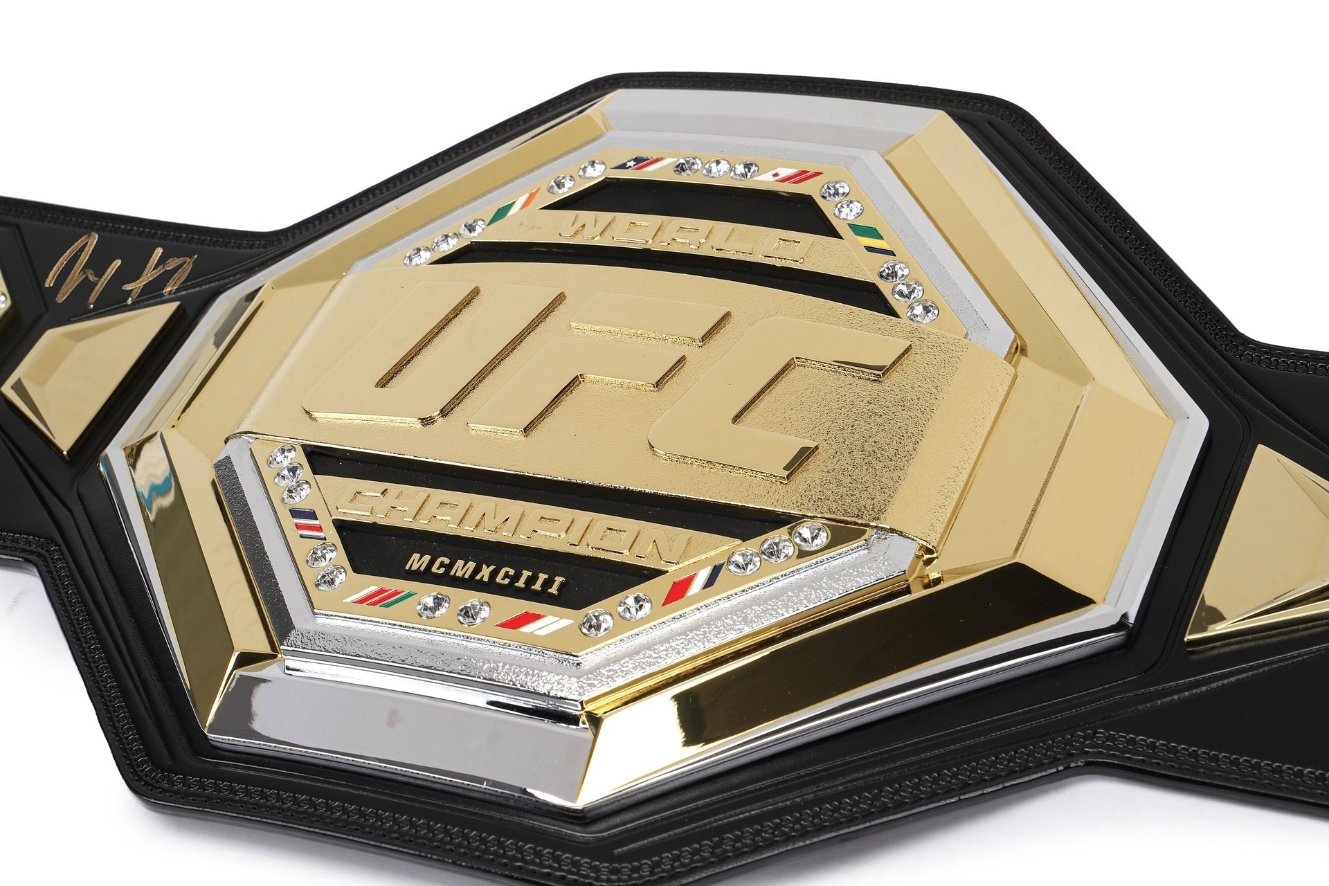 Max Holloway Signed 1-of-1 UFC Legacy Championship Replica Belt Champions Forge
