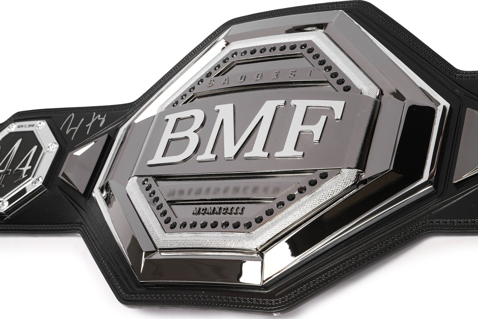 Max Holloway Signed 1-of-1 UFC Legacy Championship Replica Belt Champions Forge